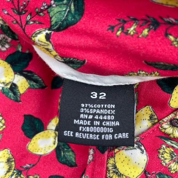 Tinsel Botanical Lemon Fruit Floral Print Shorts Womens 1X Red Pockets High Rise - Picture 10 of 12